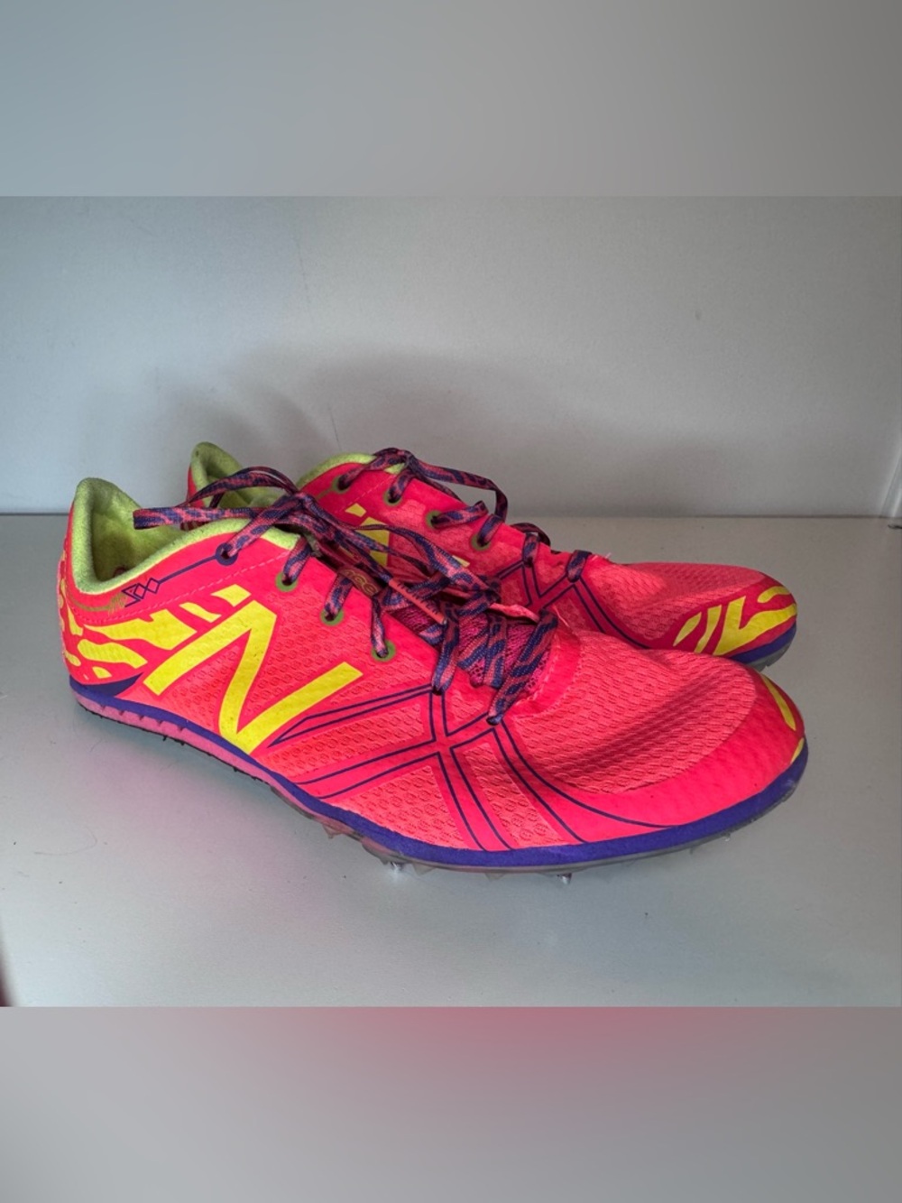 New Balance Women's WMD500 Spike Track Shoes, like new condition